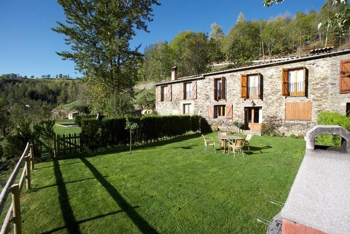 Apartamentos Rurales Les Barnedes Molló المظهر الخارجي الصورة