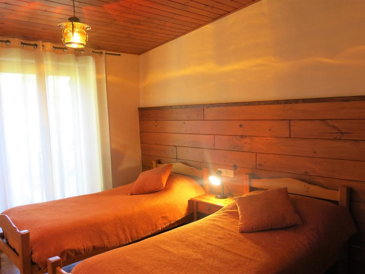 Apartamentos Rurales Les Barnedes Molló المظهر الخارجي الصورة