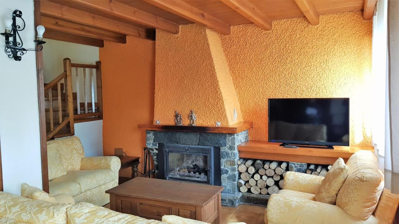 Apartamentos Rurales Les Barnedes Molló المظهر الخارجي الصورة